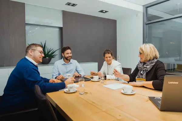 Mitarbeiterbesprechung bei Strecker Berger + Partner